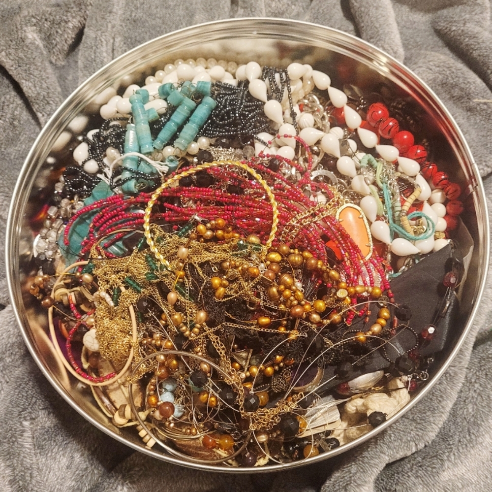 TIN OF 6+ POUNDS OF JEWELRY